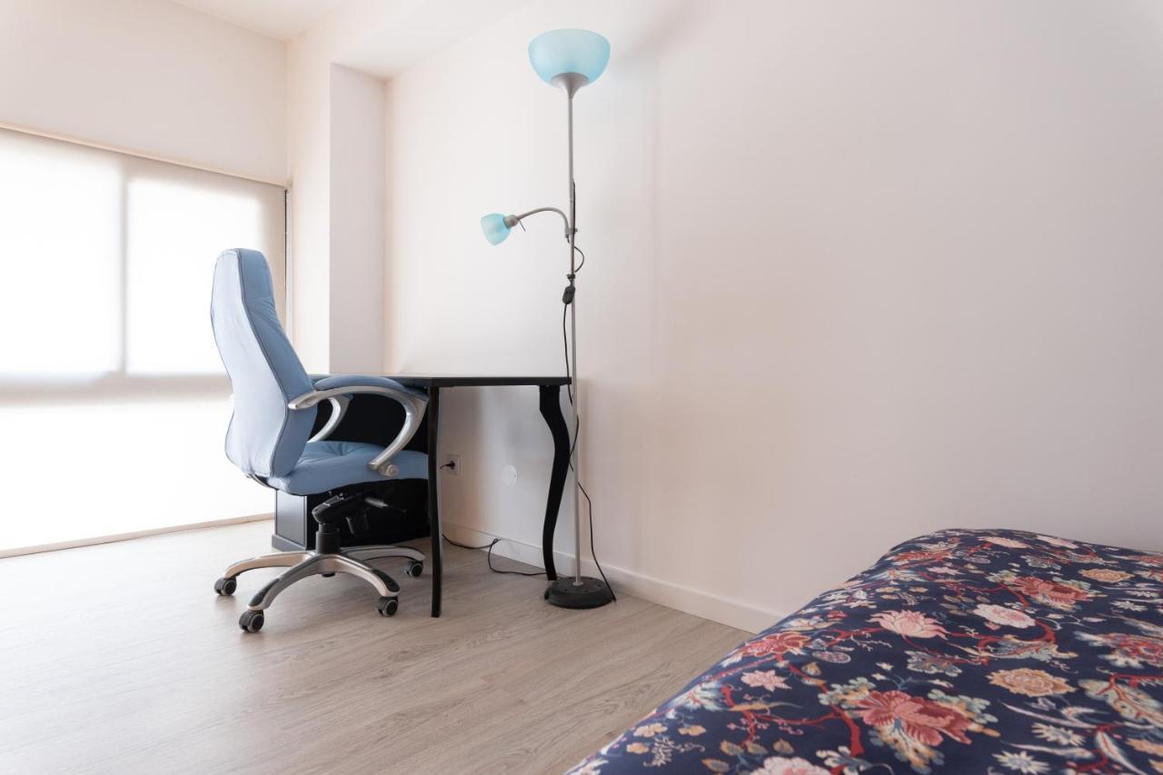 Апартаменты Lua Azul Apartamento Вила-Нова-ди-Гая Экстерьер фото